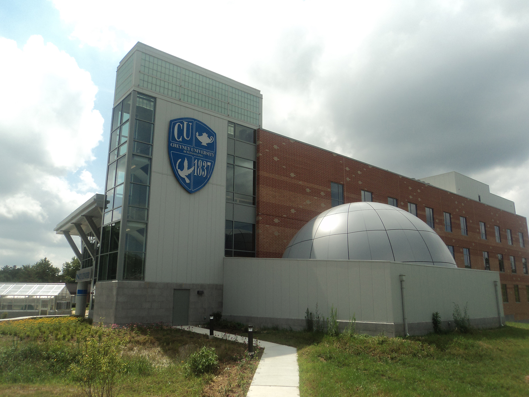 Cheyney University, Carver Science Building - mbp