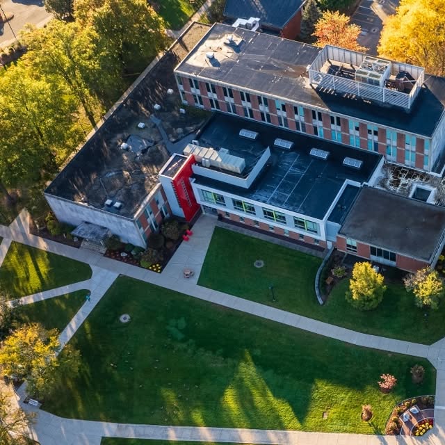 Wishing our #UHart community a restful #LaborDay! How are you spending  today? Let us know in the comments!